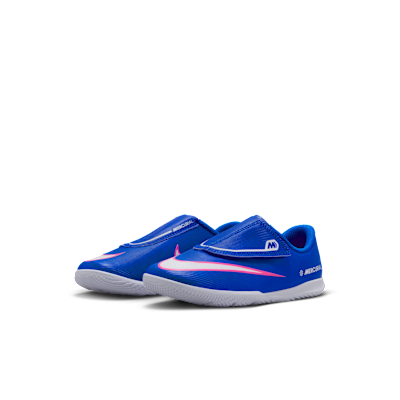 Nike Jr. Mercurial Vapor 16 Club Younger Kids' IC Low-Top Football Shoes