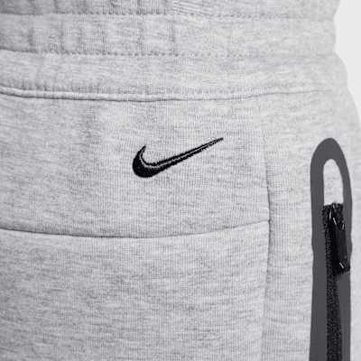 Nike Little Kids' Tech Fleece Tee and Shorts Set