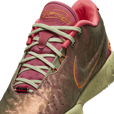 LeBron XXI "Queen Conch" EP Basketball Shoes