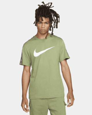 veneno arquitecto Mensajero Nike Sportswear Repeat Camiseta - Hombre. Nike ES