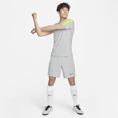 Nike Dri-FIT Academy 男款短袖足球上衣