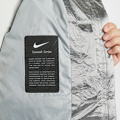 Nike Sportswear Swoosh Series