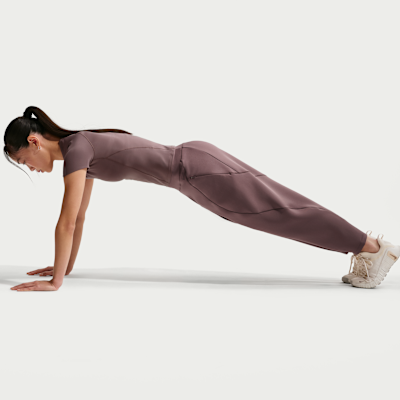 ナイキ ユニバーサ ウィメンズ Dri-FIT ミッドライズ ルーズ 7/8 パンツ