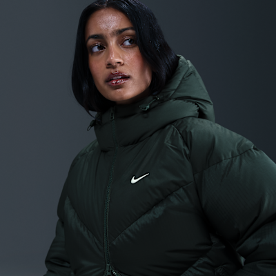 Parka de plumón Storm-FIT holgada con gorro para mujer Nike Sportswear Windpuffer