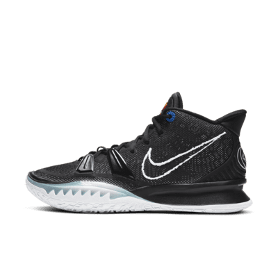 kyrie all black shoes