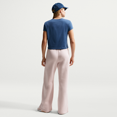 Nike Sportswear Club Women's Short-Sleeve T-Shirt