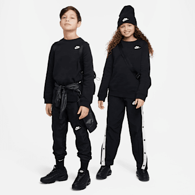 Nike Sportswear Club Fleece Big Kids' Sweatshirt