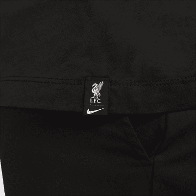 Playera de fútbol Nike para hombre Liverpool Swoosh. Nike.com