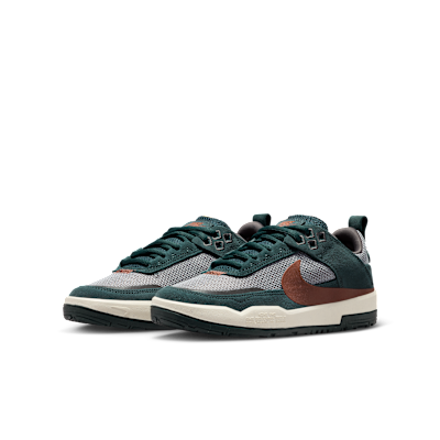 Nike SB Day One Big Kids' Skate Shoes