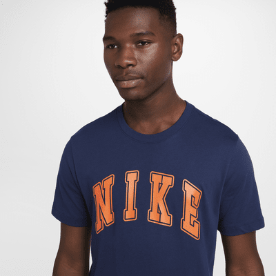 Nike Sportswear Club Herren-T-Shirt