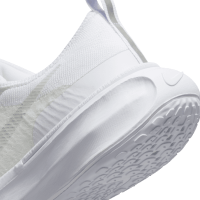 Tenis de correr en pavimento para mujer Nike Invincible 3