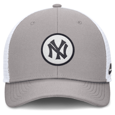 New York Yankees Cooperstown Rise Men's Nike Dri-FIT MLB Trucker Adjustable Hat