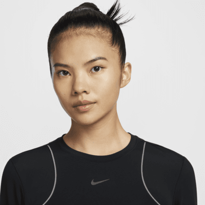 เสื้อวิ่งแขนยาวผู้หญิง Nike Running Division