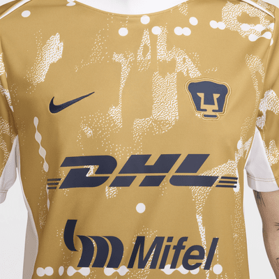 Playera de fútbol de manga corta Nike Dri-FIT para antes del partido para hombre Pumas UNAM Academy Pro