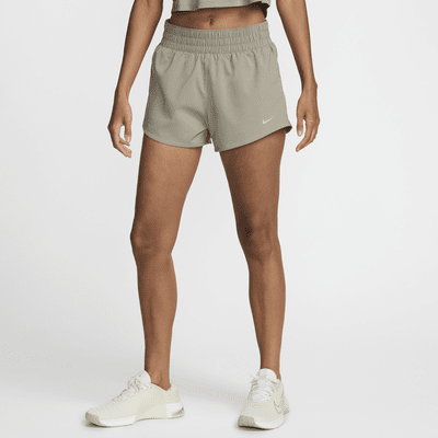 Shorts con forro de ropa interior Dri-FIT de tiro medio de 8 cm para mujer Nike One