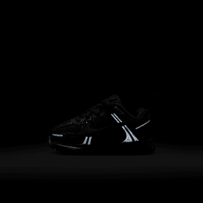 Sapatilhas Nike Vomero 5 para bebé
