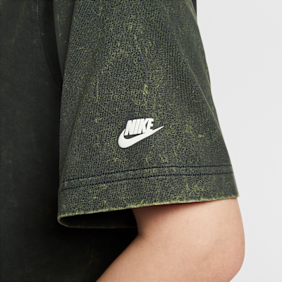Nike Sportswear Classics Women's Loose T-Shirt