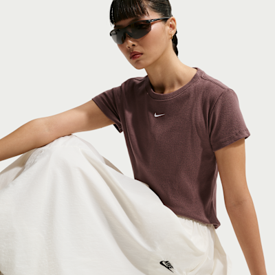 Tajt, ribbad kortärmad t-shirt Nike Sportswear för kvinnor