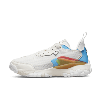 Scarpa Jordan Delta 2 SE. Nike IT