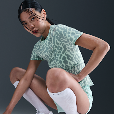 ナイキ スウィフト ウィメンズ Dri-FIT ショートスリーブ ランニングトップ