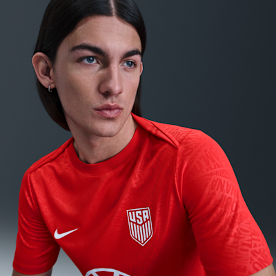 Playera de fútbol de manga corta Nike Dri-FIT para antes del partido para hombre USMNT Academy Pro
