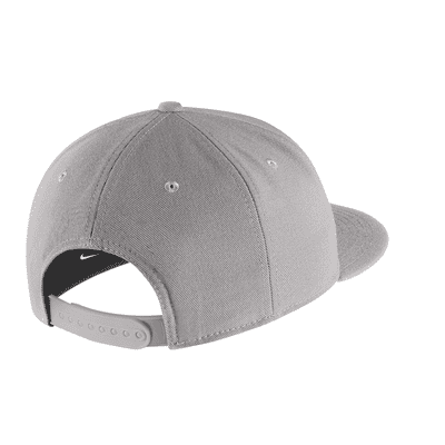 Brazil Pro Men's Snapback Hat. Nike.com