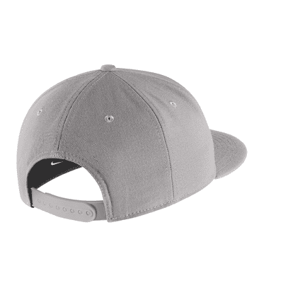 Gorra con cierre de broche a presión para hombre Brasil Pro. Nike.com