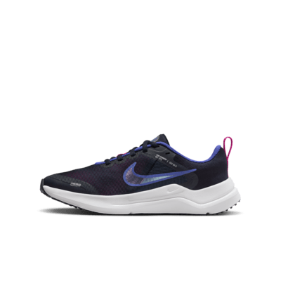 Tenis de correr en carretera para niños grandes Nike Downshifter 12