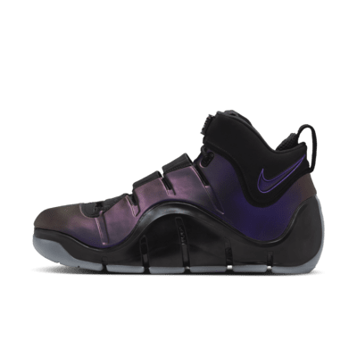Nike LeBron sneaker Zwart/Blue Tint/Varsity Purple