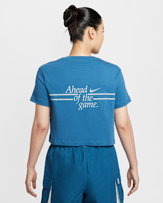 Nike Sportswear Club