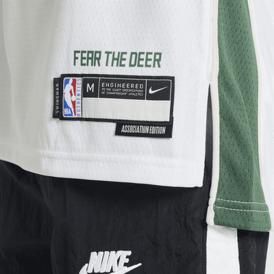 Milwaukee Bucks 2022/23 Association Edition Nike Swingman Nike NBA-jersey voor kids