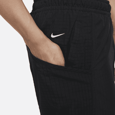 Nike Dri-FIT ADV A.P.S. Men's Woven Fitness Trousers. Nike IN