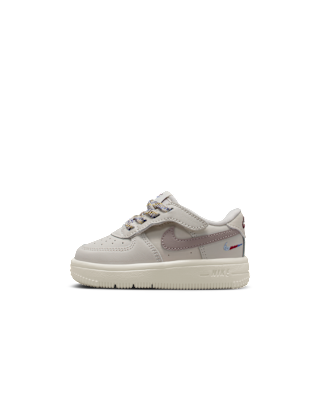Nike  sneaker Light Orewood Brown/Burgundy Crush/Comet Blue/Malt