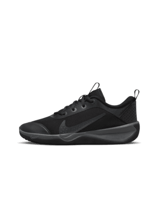 Подростковые кроссовки Nike Omni Multi-Court Big Kids' Indoor Court