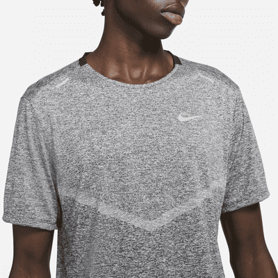 Playera de correr de manga corta Dri-FIT para hombre Nike Rise 365