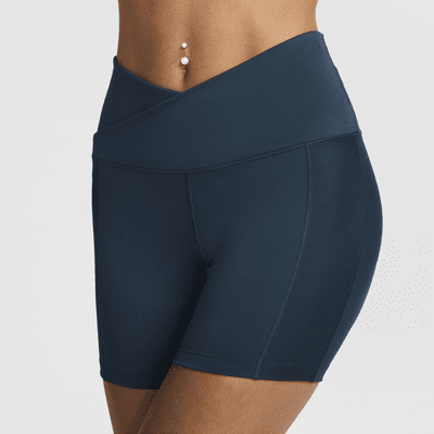 Shorts de ciclismo de tiro alto de 18 cm para mujer Nike One Wrap