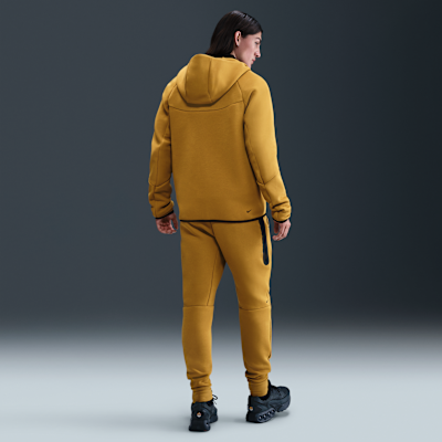 Joggers de tejido Fleece para hombre Nike Tech