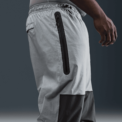 Nike Tech Men's Woven Oversized Trousers