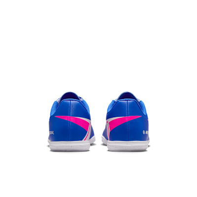 Nike Jr. Mercurial Vapor 16 Club Little/Big Kids' Indoor/Court Low-Top Soccer Shoes