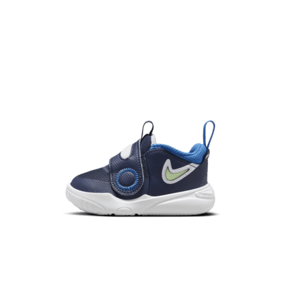 Tenis para bebé e infantil Nike Team Hustle D 11