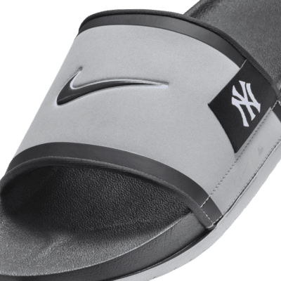 Nike Offcourt (New York Yankees) Offcourt Slides