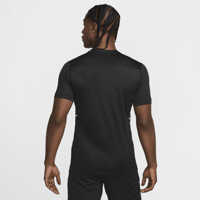 Nike Academy Men's Dri-FIT Short-Sleeve Football Top