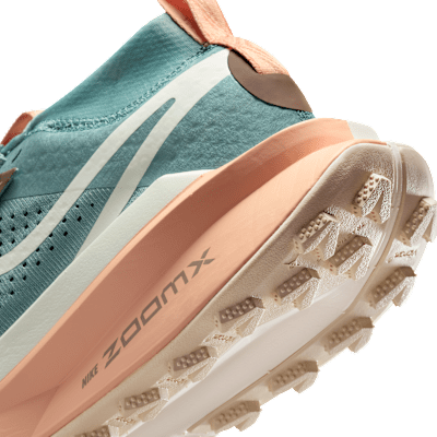 Nike Zegama 2 Arazi Tipi Kadın Koşu Ayakkabısı