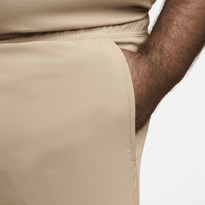 Shorts versátiles sin forro Dri-FIT de 23 cm para hombre Nike Unlimited