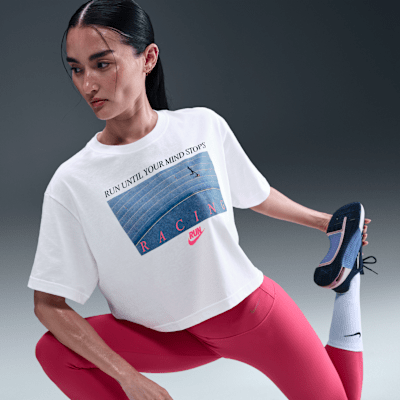 Nike Sportswear Club Women's Cropped T-Shirt