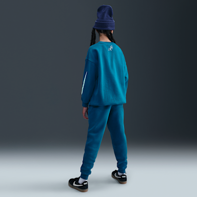 Kylian Mbappé Club Fleece Older Kids' (Girls') Nike Football Oversized Crew-Neck