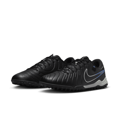 Tacos de fútbol de corte low para pasto sintético (turf) Nike Tiempo Legend 10 Academy