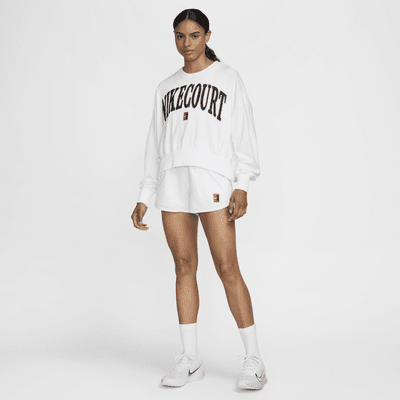 NikeCourt Heritage Ekstra Bol Kesimli Sıfır Yakalı Grafikli Kadın Tenis Sweatshirt'ü