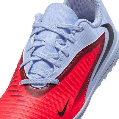 Nike Jr. Phantom 6 Low Club Big Kids' Turf Soccer Shoes