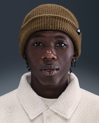 Женские шорты Nike Terra Futura365 Short-Cuff Beanie